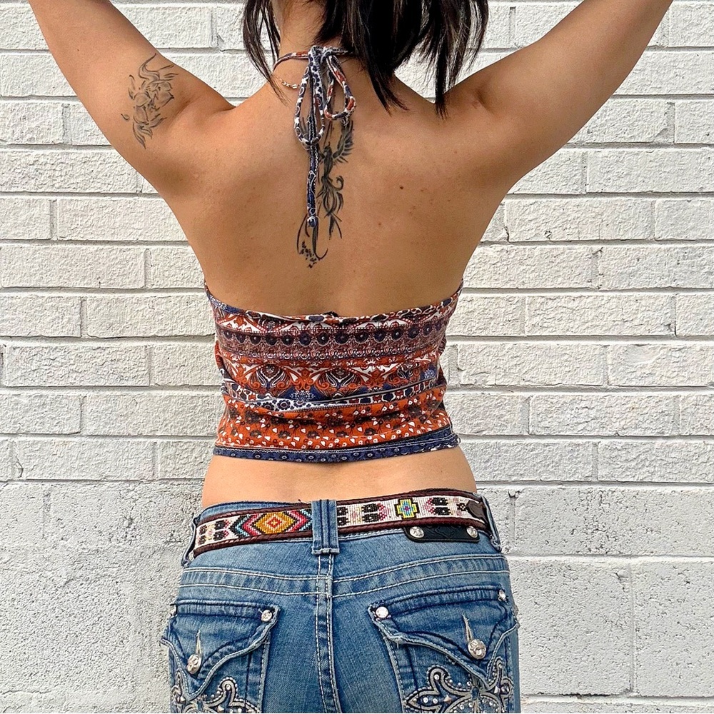 Rue21 Boho Paisley Halter Top Open Back Crop Top M - Picture 4 of 6
